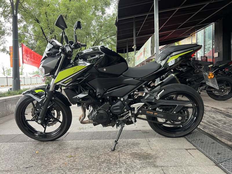 二手川崎Z400