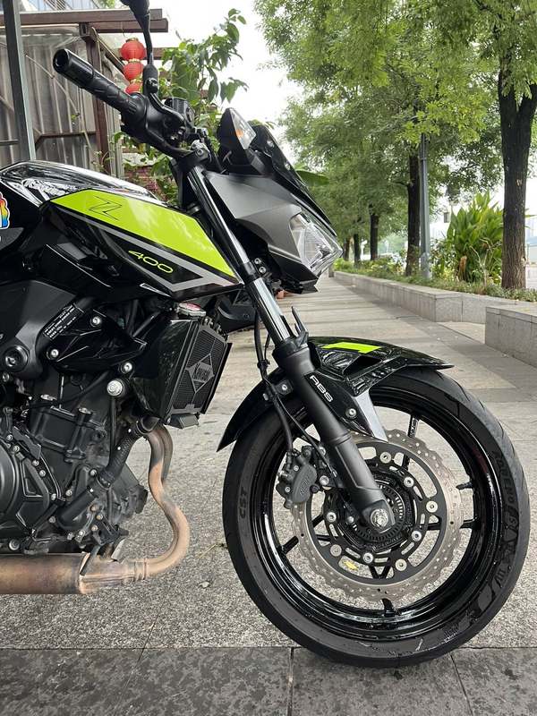 二手川崎Z400