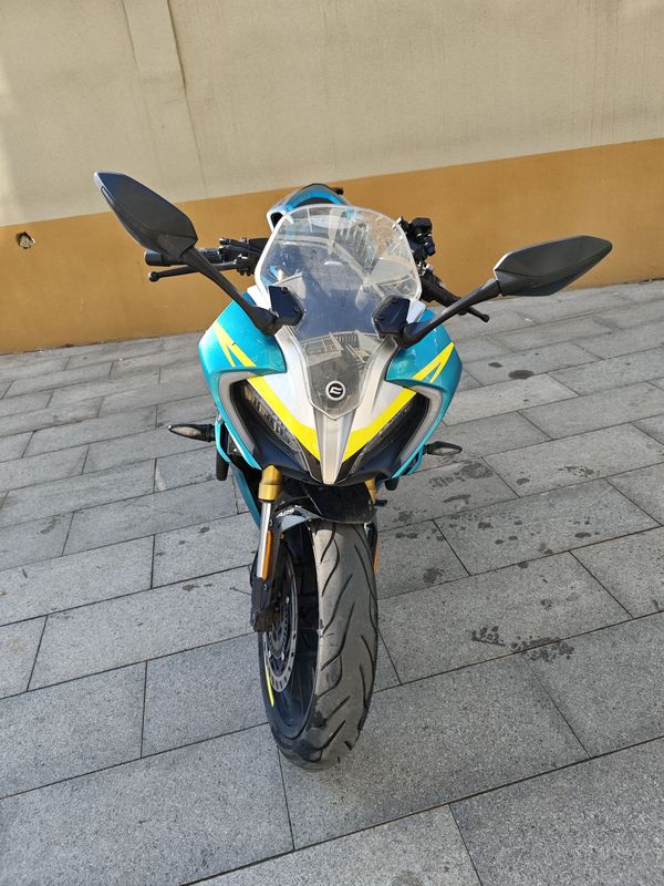 二手春风250SR