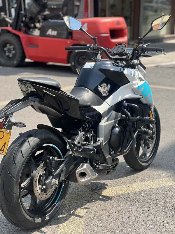 二手春风400NK
