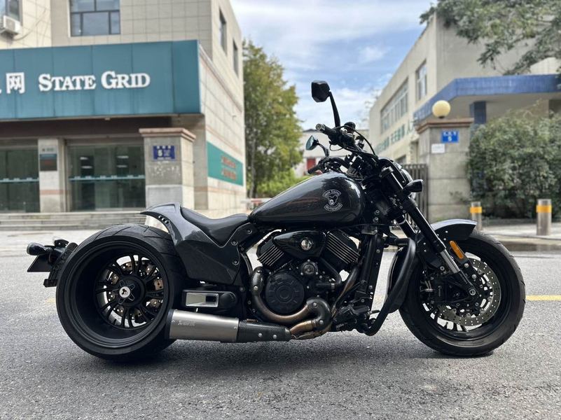 二手香帅金刚狼800S