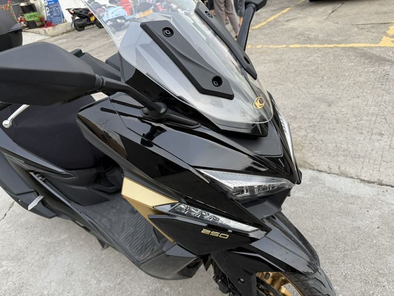 二手光阳赛艇 ST250