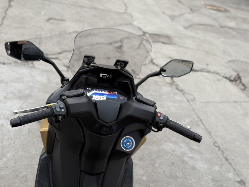 二手光阳赛艇 ST250