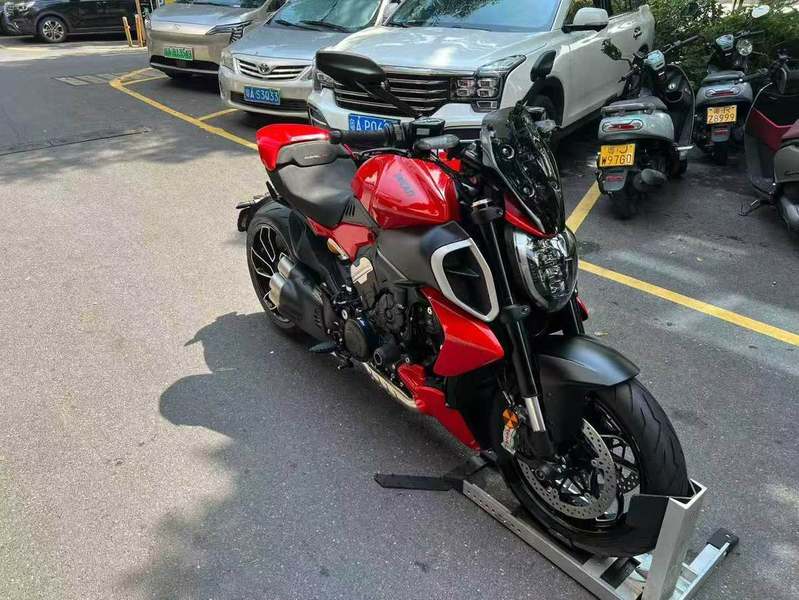 二手杜卡迪Diavel V4