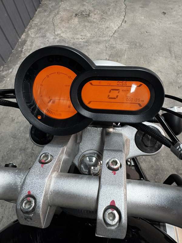 二手爵士捷DX250