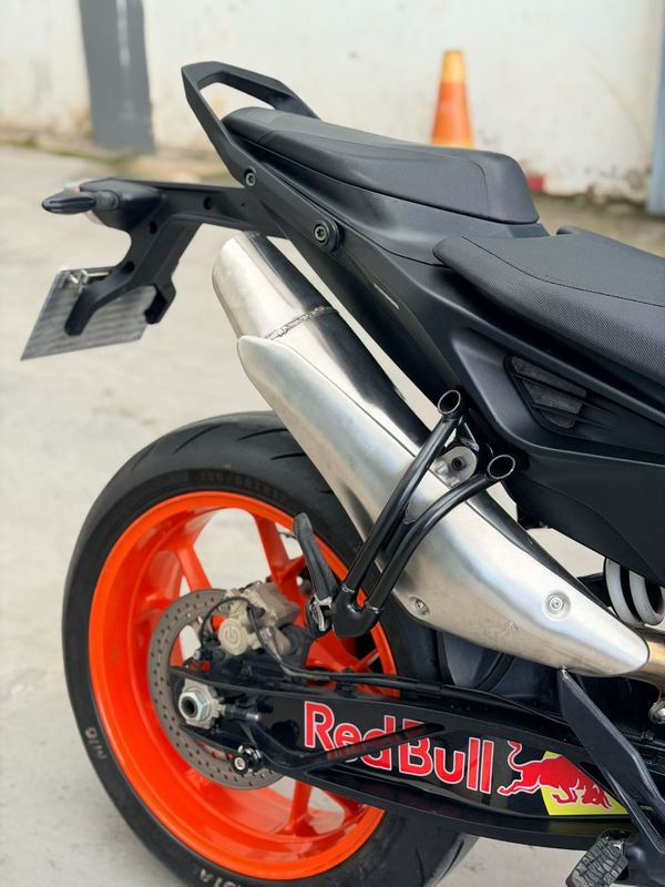 二手KTMR2R890 Duke