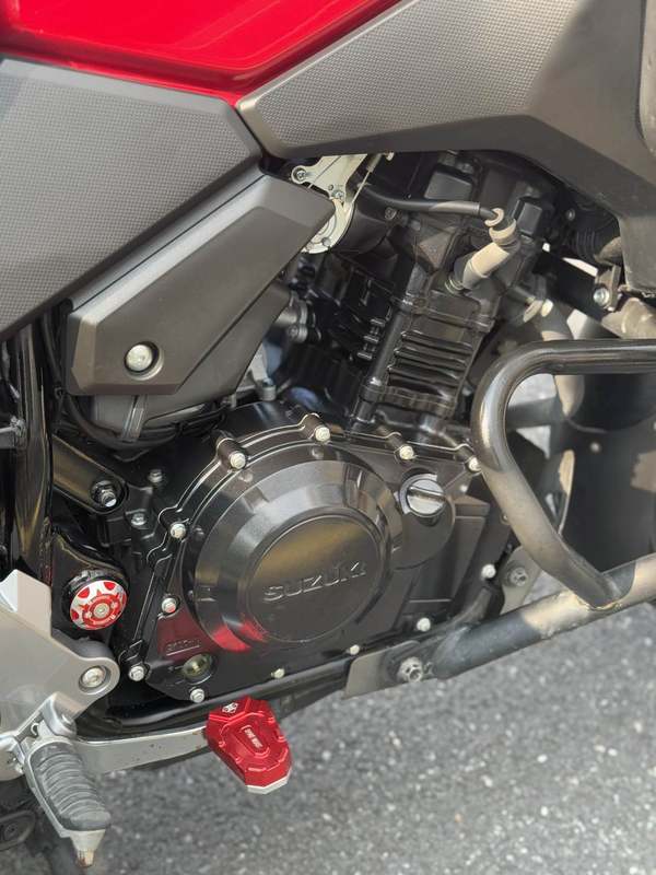 二手豪爵铃木DL250
