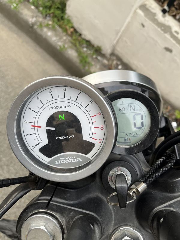 二手五羊本田鸷道 CB190SS