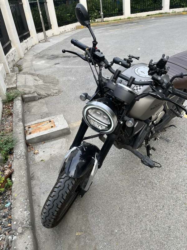 二手五羊本田鸷道 CB190SS