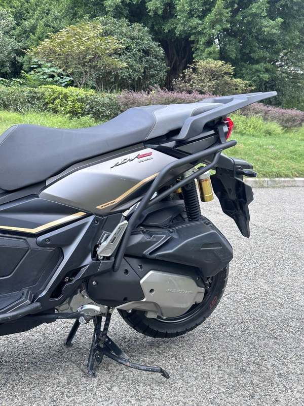 二手QJMOTOR鸿150ADV