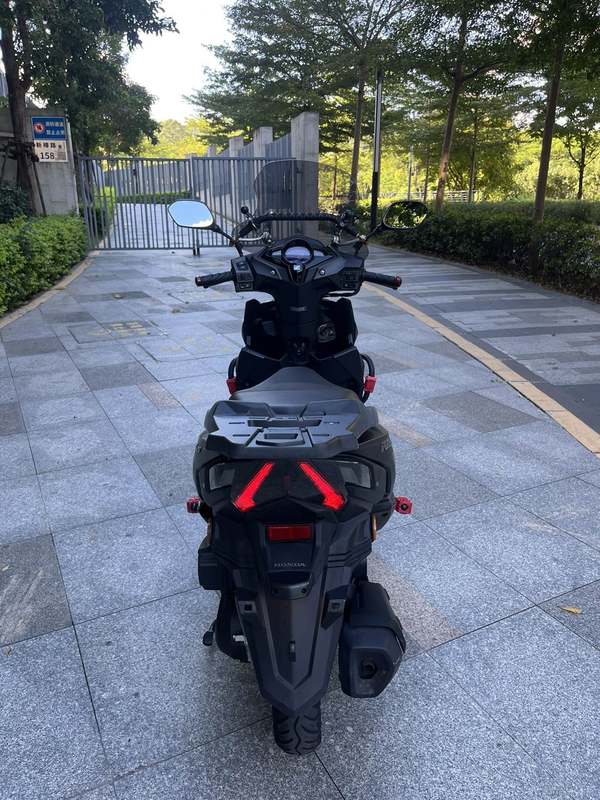 二手新大洲本田裂行 RX125Fi