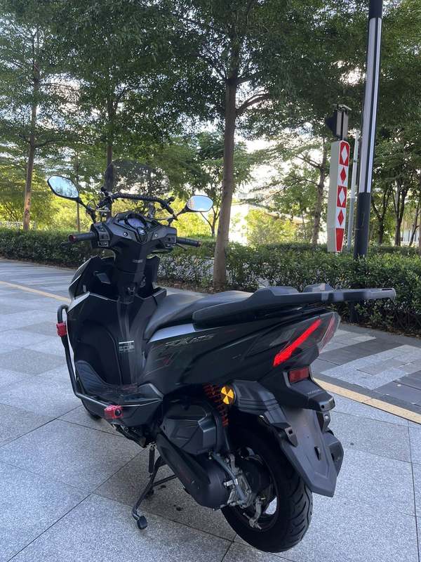 二手新大洲本田裂行 RX125Fi