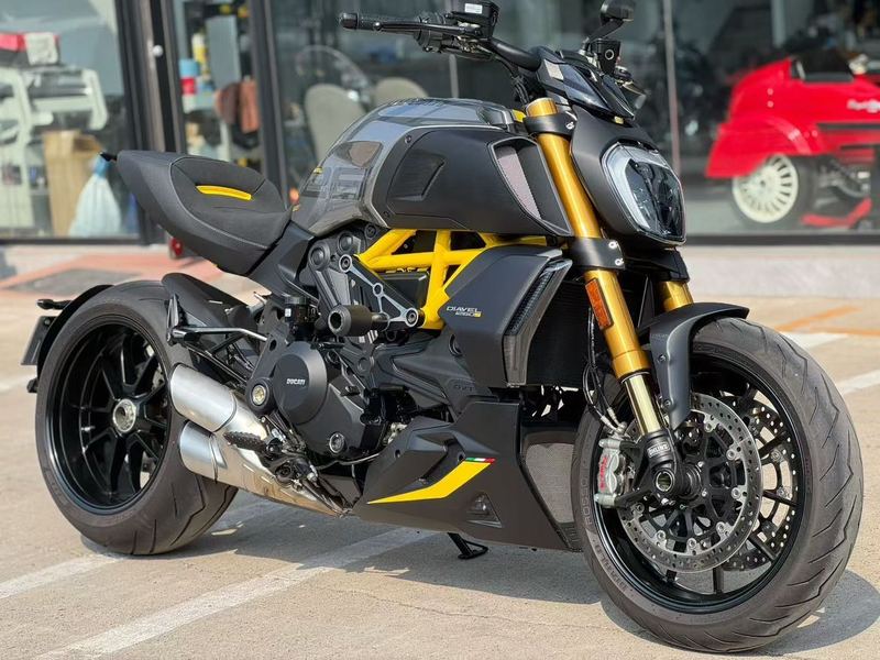 二手杜卡迪Diavel 