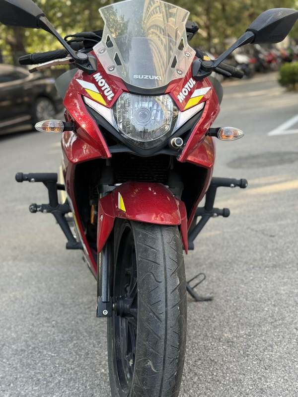二手豪爵铃木GSX250R