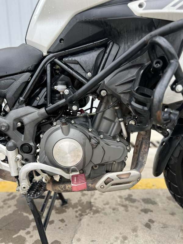 二手贝纳利金鹏 TRK502