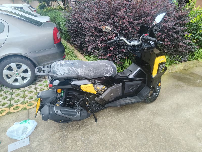 二手猎变机甲蜂