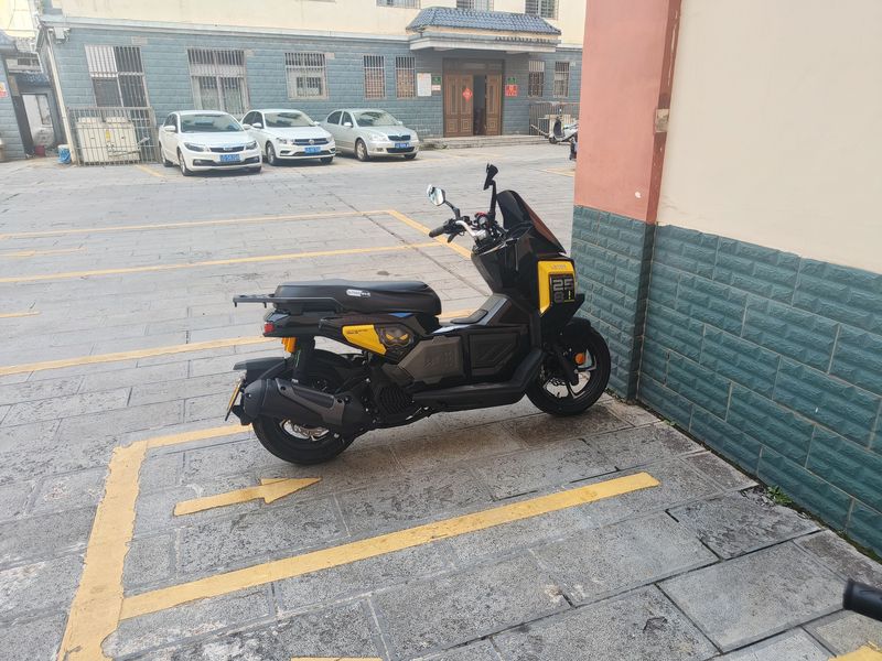 二手猎变机甲蜂