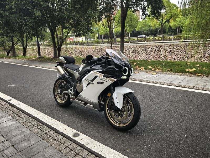 二手春风500SR VOOM