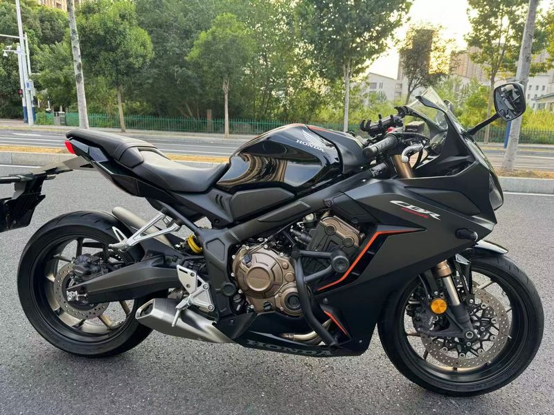 二手本田CBR650R