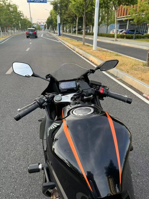 二手本田CBR650R