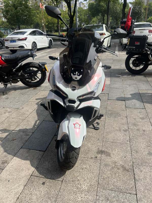 二手三阳哈士奇 Husky ADV150