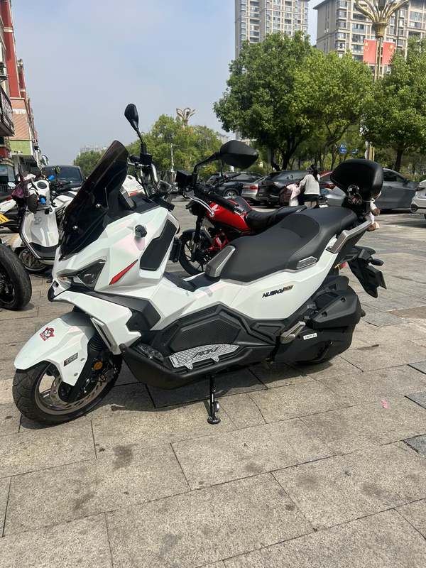 二手三阳哈士奇 Husky ADV150