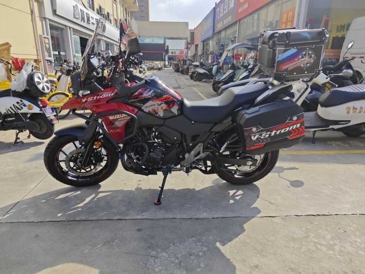 二手豪爵铃木DL250