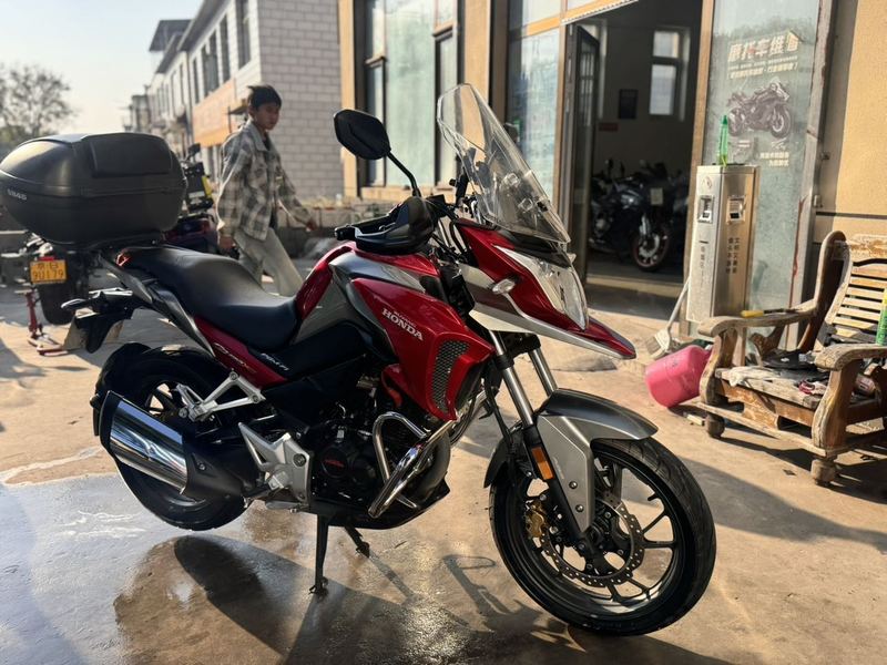 二手五羊本田猛鸷 CB190X