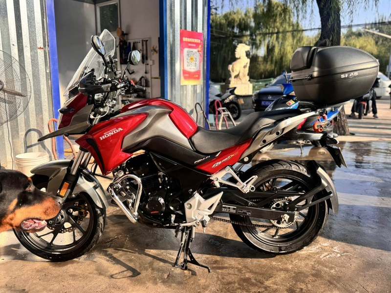 二手五羊本田猛鸷 CB190X