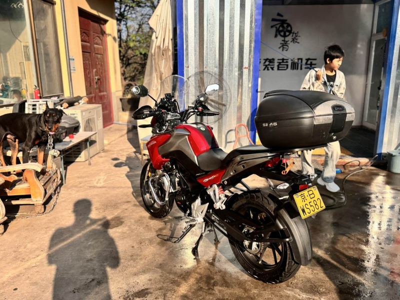 二手五羊本田猛鸷 CB190X