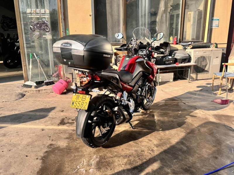 二手五羊本田猛鸷 CB190X