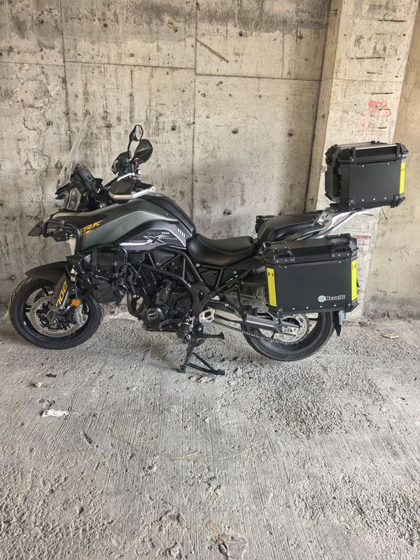 二手贝纳利TRK702