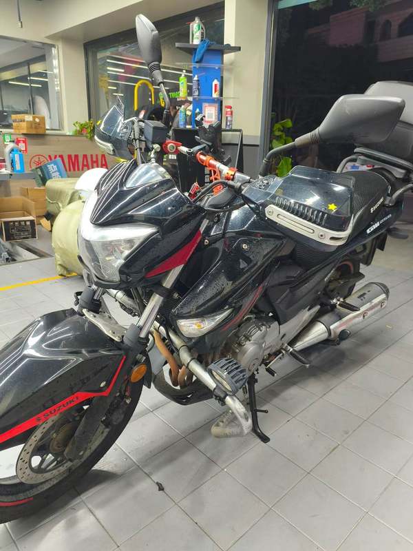 二手豪爵铃木骊驰 GW250