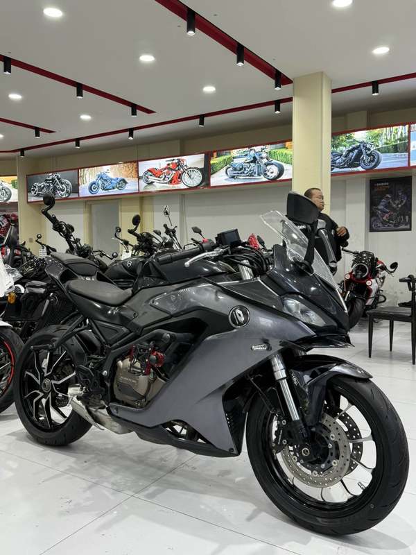二手QJMOTOR赛400