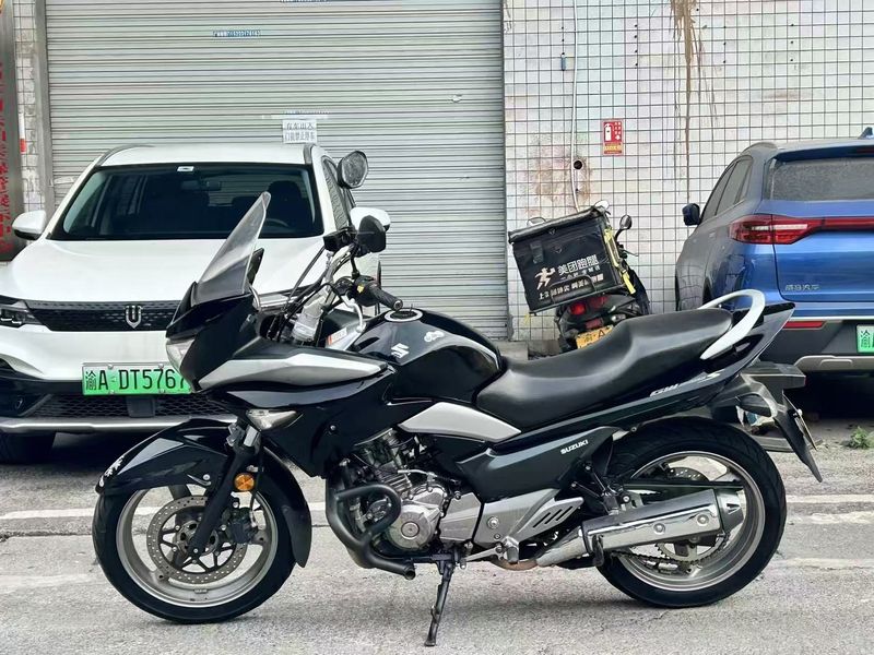 二手豪爵铃木骊驰 GW 250F