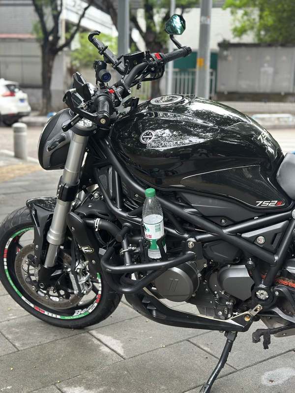 二手贝纳利752S