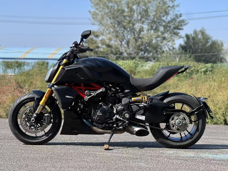 二手杜卡迪Diavel 