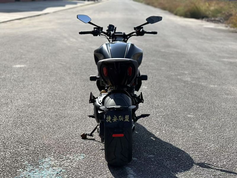 二手杜卡迪Diavel 