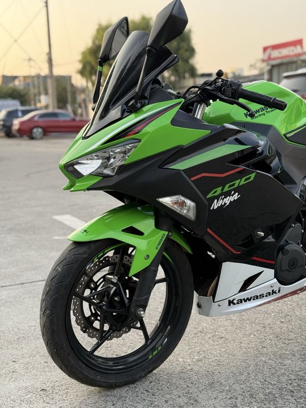 二手川崎Ninja 400