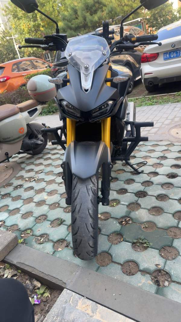 二手豪爵XCR300