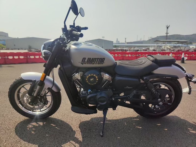 二手QJMOTOR闪250