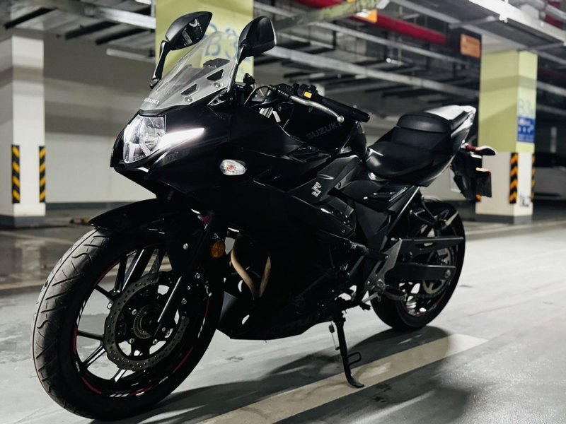 二手豪爵铃木GSX250R