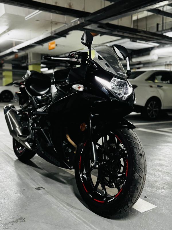 二手豪爵铃木GSX250R