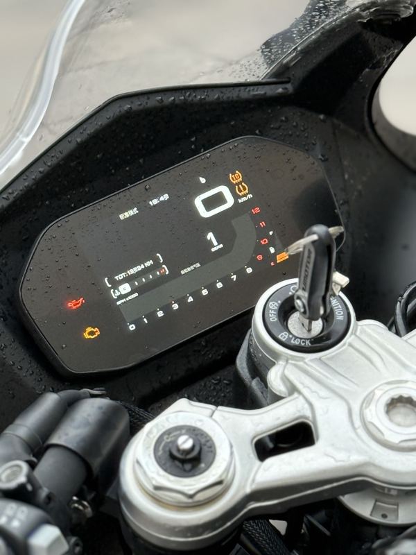 二手QJMOTOR赛800