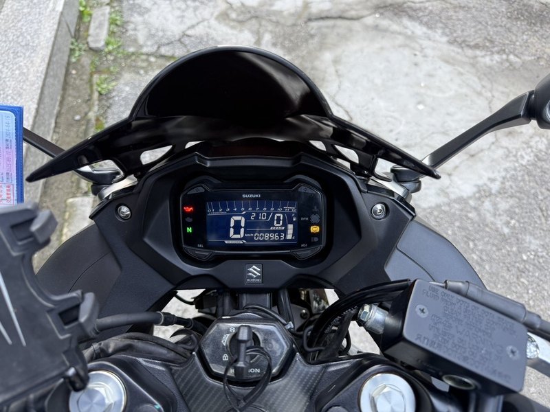 二手豪爵铃木GSX250R