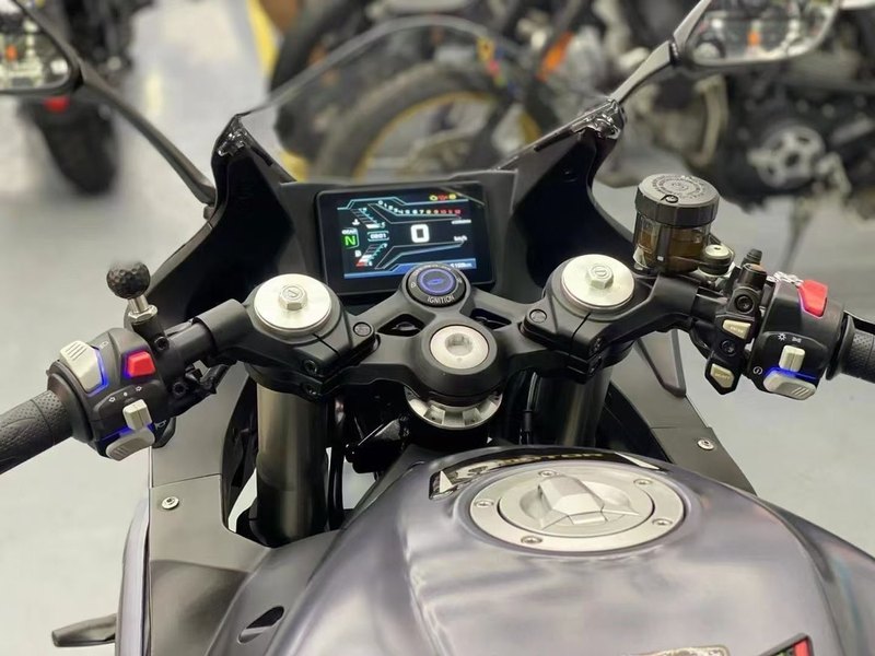 二手QJMOTOR赛600