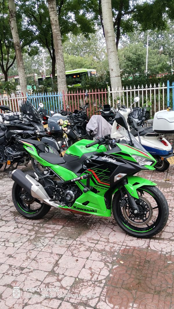 二手川崎Ninja 400