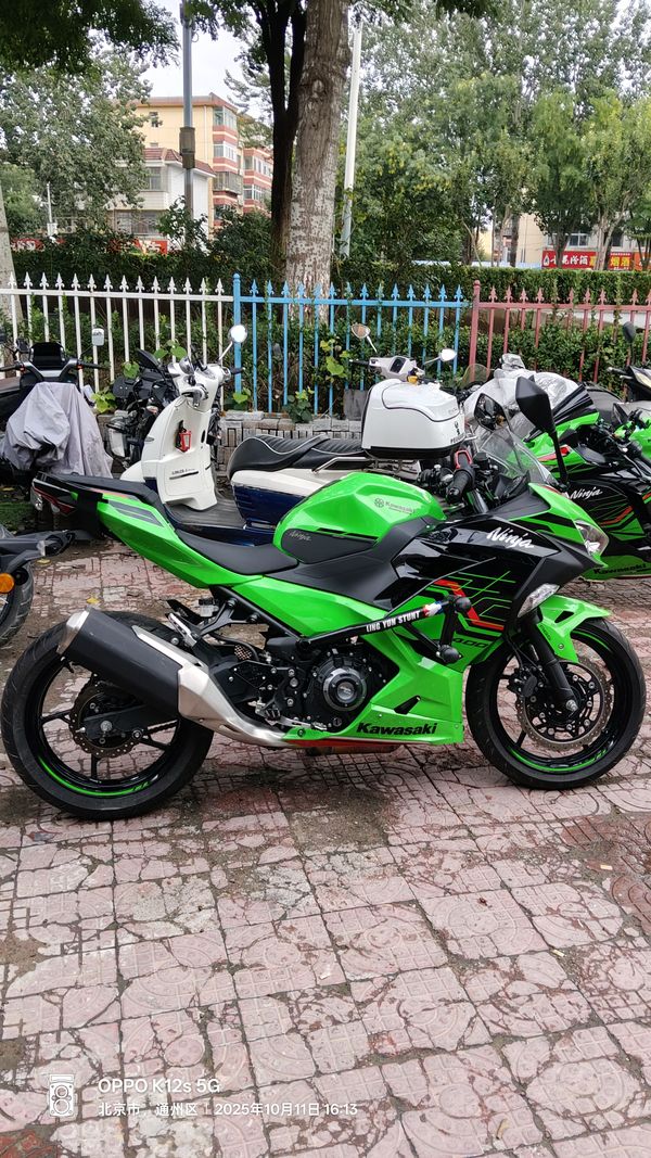 二手川崎Ninja 400