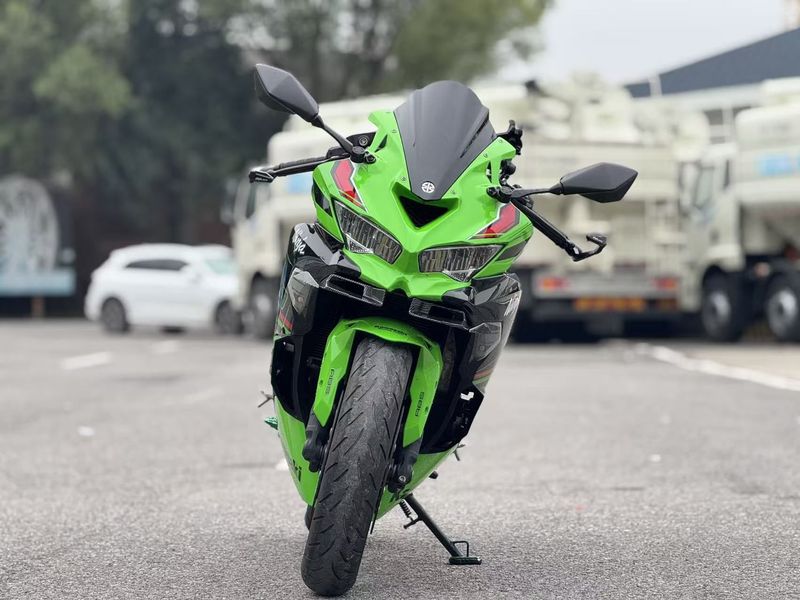 二手川崎ZX-4R