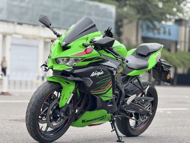 二手川崎ZX-4R